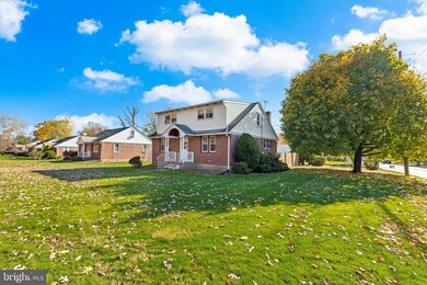 2003 Bergey Rd, Hatfield, PA 19440 - photo 2