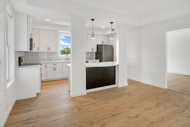 24 Magazine St unit 3, Cambridge, MA 02139 - photo 5