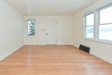 1715 W Wisconsin Ave, Appleton, WI 54914 - photo 5