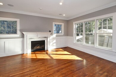 552 Saw Mill Brook Pkwy, Newton Center, MA 02459 - photo 5