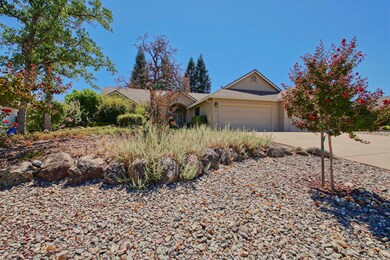 2094 Quartz Way, Redding, CA 96001 - photo 2
