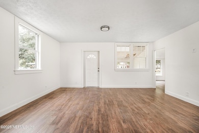 1035 Odessa Dr E, Jacksonville, FL 32254 - photo 6