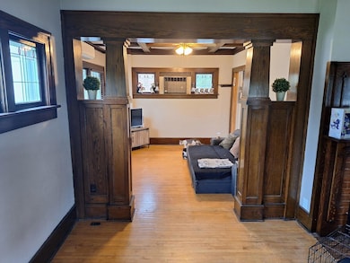 621 8th St, Boone - Dining Area