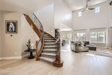 10 Foyer