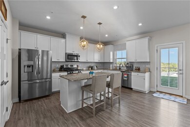 1210 Clear Springs Dr, Canonsburg, PA 15317 - photo 7