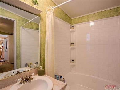 Master bathroom.