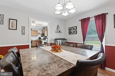 1006 Balsam Ln, Sykesville, MD 21784 - photo 6