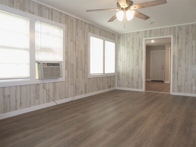 1024 County Road 429, Brazoria, TX 77422 - photo 7