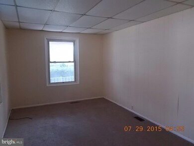 331 W 7th St, Lansdale, PA 19446 - photo 6