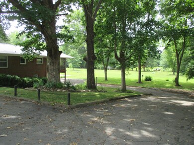 304 Shelton Rd, Manchester, TN 37355 - photo 5