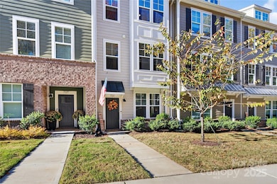 In Davidson Walk, A Prime Location