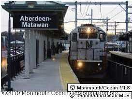 972 Woodmere Dr, Keyport, NJ 07735 - photo 2