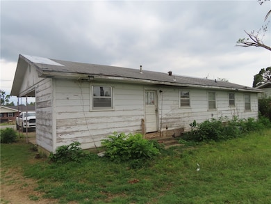 1617 W Poplar St, Rogers, AR 72758 - photo 2