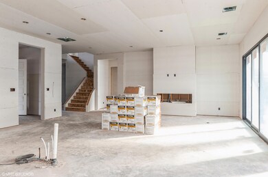 05_1708ARABIANWAYEAST_165_LivingRoom_HiR