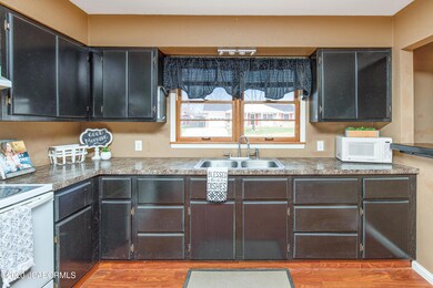 1107 Chippewa (12)