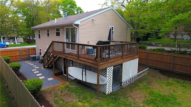 933 Middlebridge Rd, Wakefield, RI 02879 - photo 6