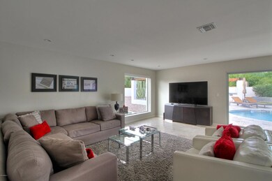 MNL Family Rm (1)