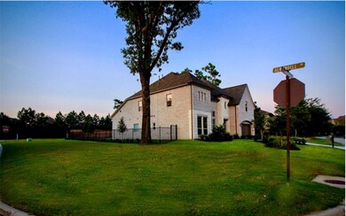 147 N Almondell Way, the Woodlands, TX 77354 - photo 2