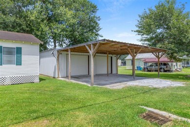 203 N Craig St, Jennings, LA 70546 - photo 3