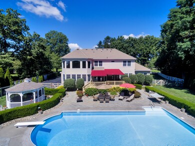 1002 Middletown Lincroft Rd, Middletown, NJ 07748 - photo 4