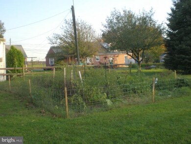 12224 Malissa Dr, Greencastle, PA 17225 - photo 7