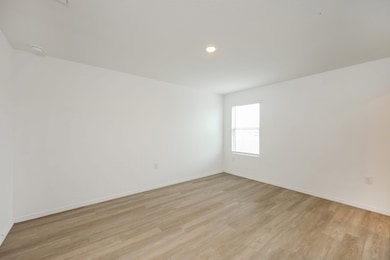 12050 Pewee, San Antonio, TX 78221 - photo 7