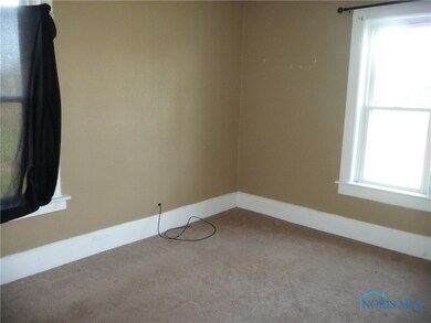 19421 Fostoria Rd, Pemberville, OH 43450 - photo 5