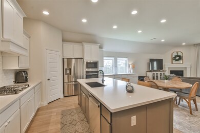 19011 Courser Field Ct, Tomball, TX 77377 - photo 5