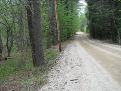 512 feet of road frontage