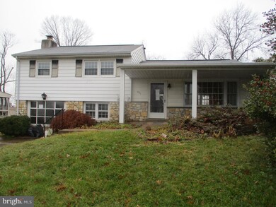 201 Cherry Ln, Lansdale, PA 19446 - photo 2