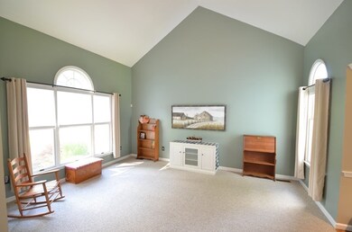 45 Dover Cir, Franklin, MA 02038 - photo 4