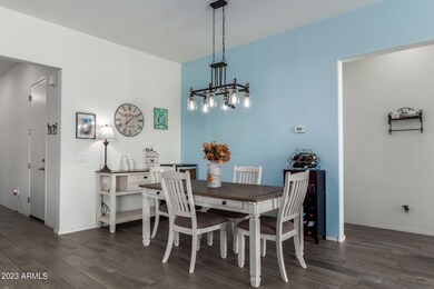 Tile / Wood Look Plank Flooring