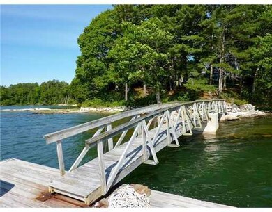 Waterfront/Dock/Pier. Dock and Float