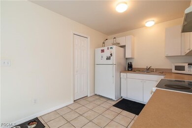 5201 26th St SW, Lehigh Acres, FL 33973 - photo 4