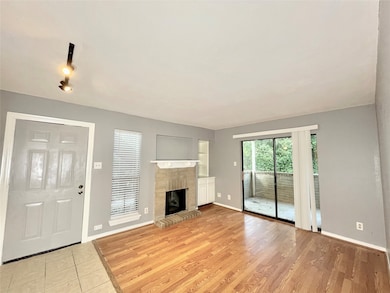 3500 Tangle Brush Dr unit 3, Spring, TX 77381 - photo 4