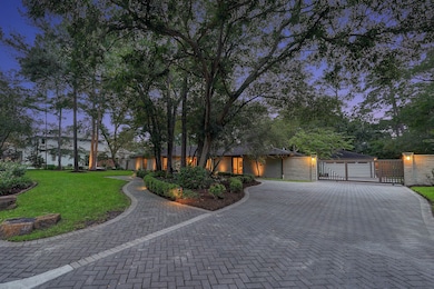 11719 Flintwood Dr, Houston, TX 77024 - photo 5