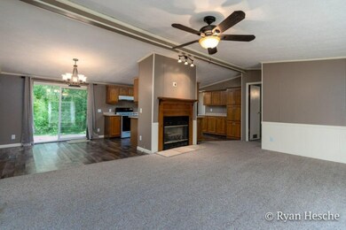 006-2526 E Main St-9_m