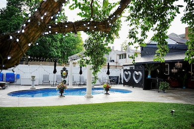pool