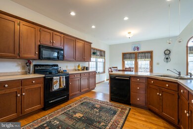 25 Kristine Ave, Boyertown, PA 19512 - photo 7