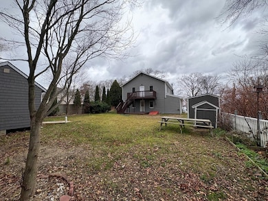 951 Dickinson St, Fall River, MA 02721 - photo 4