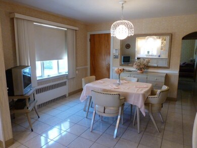 120 Calaman Rd, Cranston, RI 02910 - photo 7