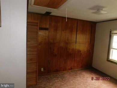 10 Maplewood Ave, Penns Grove, NJ 08069 - photo 5