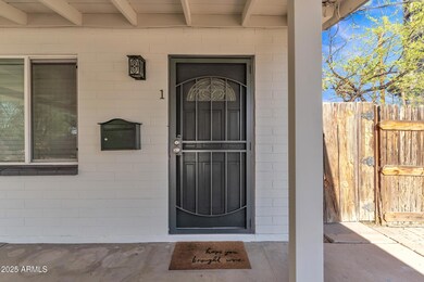 1024 E Mitchell Dr Unit 1