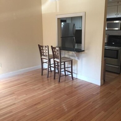 511 Beacon St unit 5, Boston, MA 02215 - photo 3