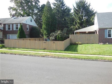 370 Mayfield Ave, Elkins Park, PA 19027 - photo 2