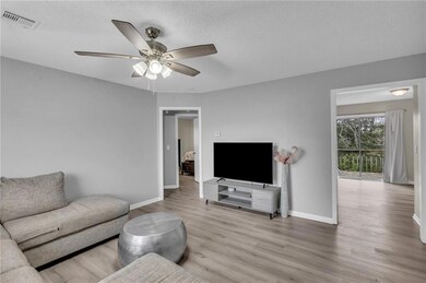 4709 Switzer Ln, Shawnee, KS 66203 - photo 6