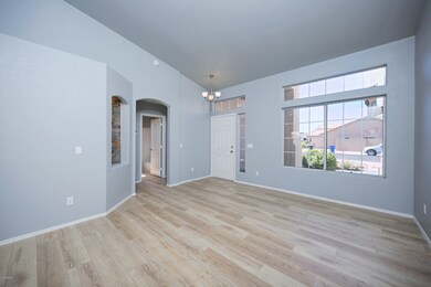 1476EWashington004