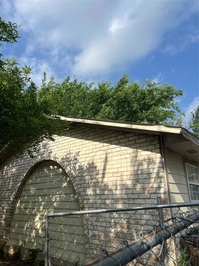 5402 Ponciana Dr unit A, Austin, TX 78744 - photo 2