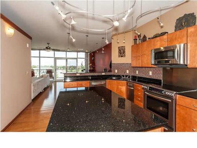 Beautiful, open kitchen