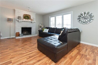 817 Deerfield Rd, Anderson, IN 46012 - photo 6